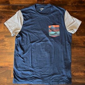 Hollister Men’s Crew Neck Short Sleeve Tee. Size XL.